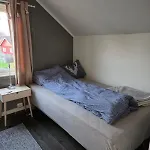 Moderne Perle Pa Med Boblebad Og Fjellutsikt Villa