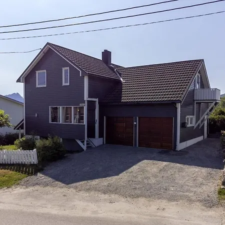 Vila Moderne Perle Pa Med Boblebad Og Fjellutsikt