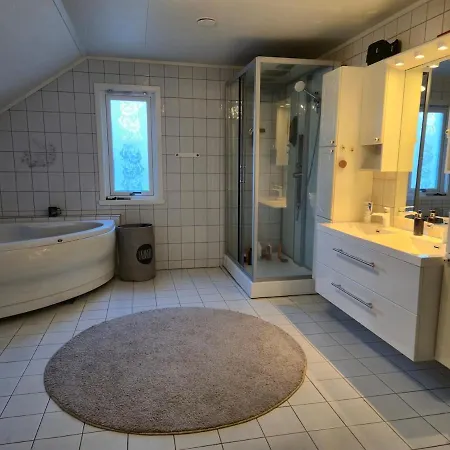 Villa Moderne Perle Pa Med Boblebad Og Fjellutsikt