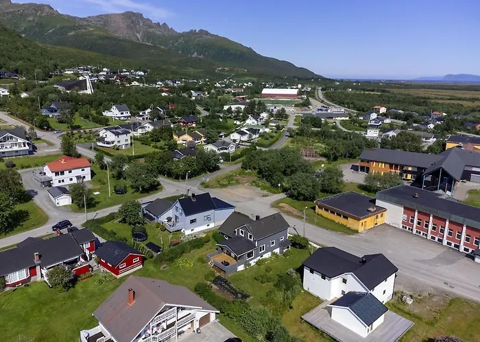 Villa House In The Center Of Oksnes Municipality Myre (Nordland)