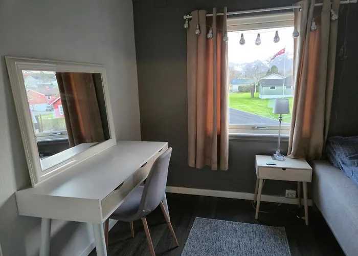 House In The Center Of Oksnes Municipality *