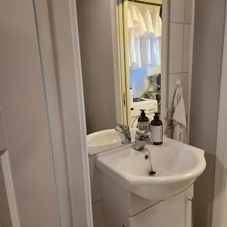 Villa Moderne Perle Pa Med Boblebad Og Fjellutsikt Myre (Nordland)